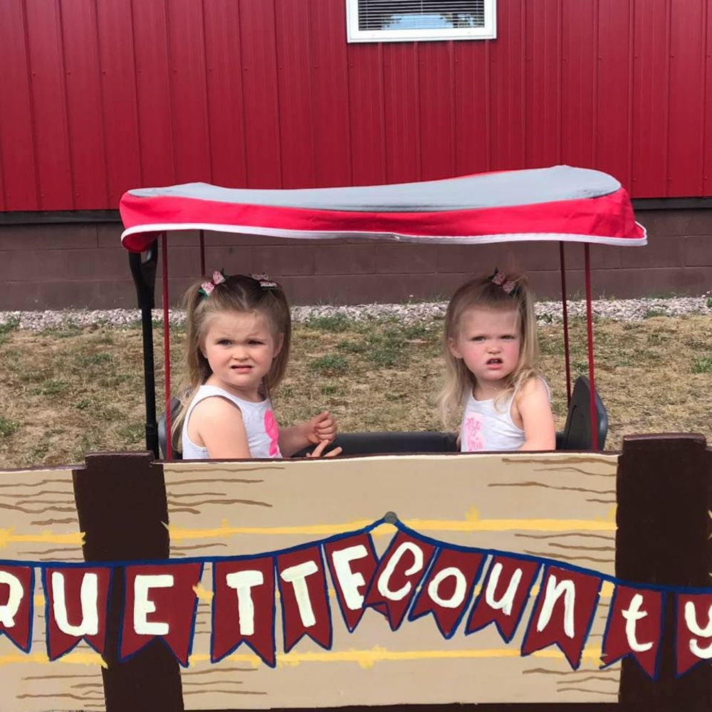 Meet your Posher, Stacy